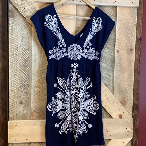 Short summer dress or tunic - Picture 1 of 3